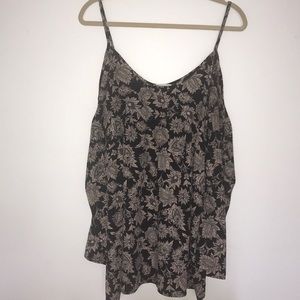 HoneyPunch cold shoulder shift dress